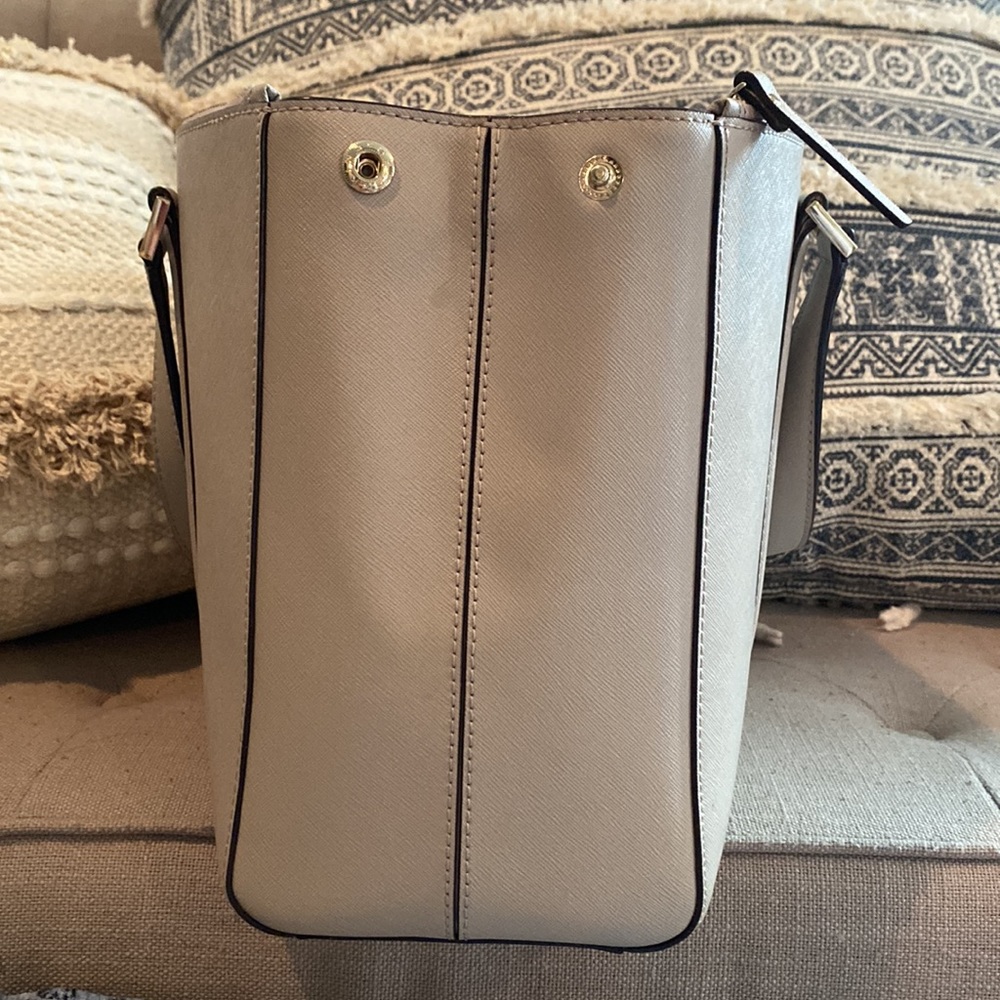 ♠️ Kate Spade Large work bag 💼 - Picture 5 of 8